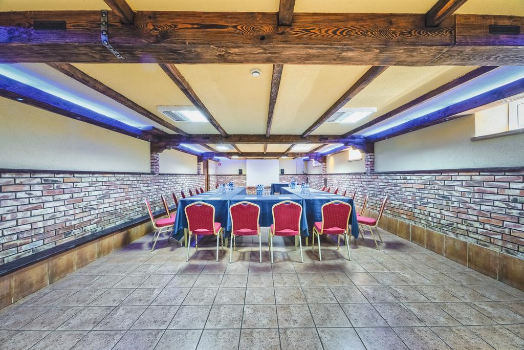 Grand Częstochowa Extérieur photo